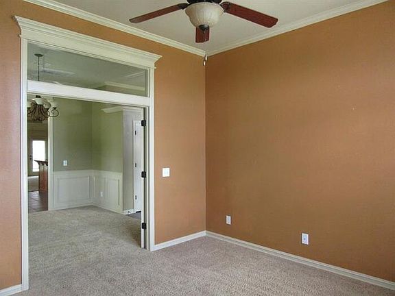 2nd image of 1001 S 72nd St