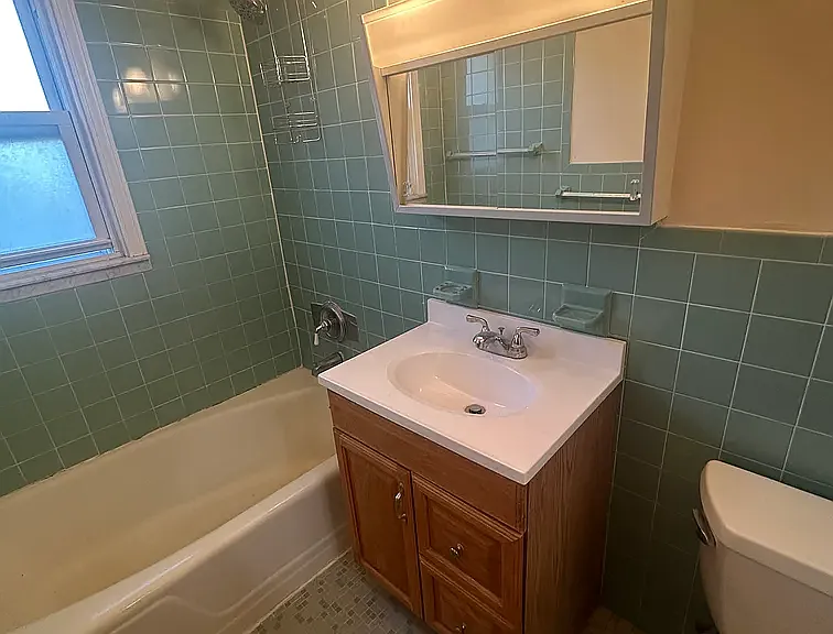 Raritan Rd — Photo 14