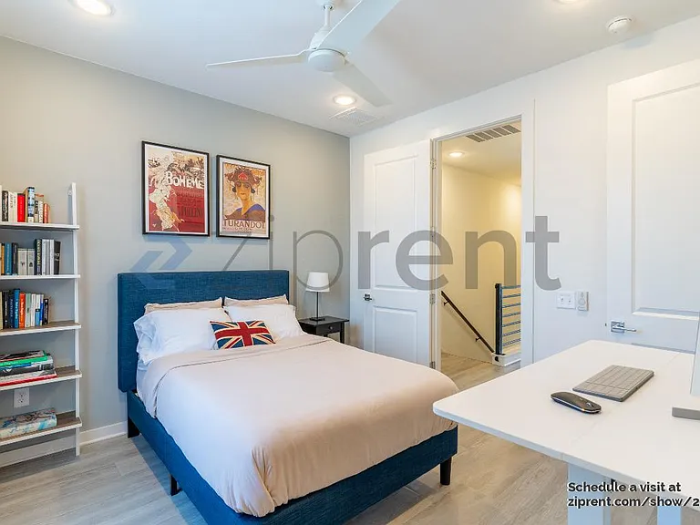 3rd Floor Bedroom with Ensuite Bath