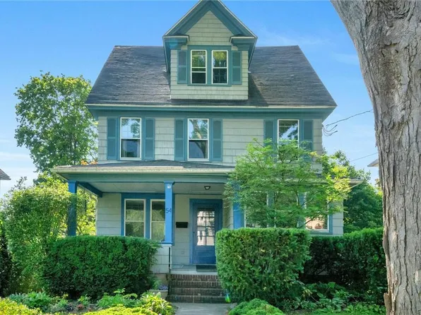 54 Sunnyside Avenue, Pleasantville, NY 10570