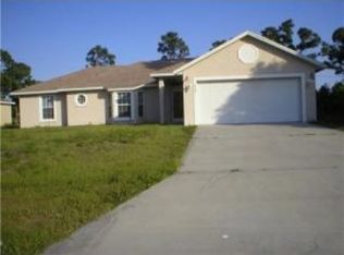 832 SW Canary Ter, Port Saint Lucie, FL 34953