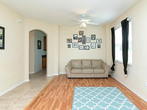 3rd image of 439 Cortona Dr