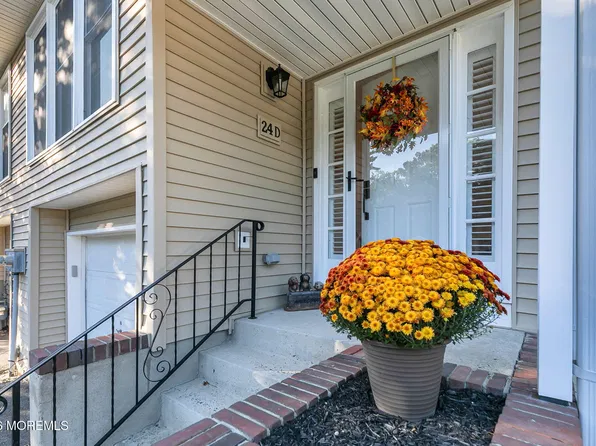 24 Mulberry Court #D, Brielle, NJ 08730