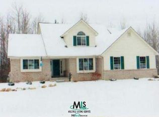 408 Circle Point, Clarkston, MI 48348