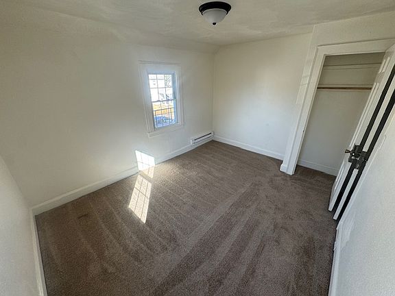 4th image of 38 Farragut St