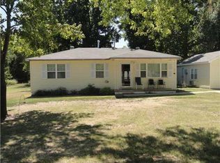 2521 Overholser Dr, Nicoma Park, OK 73066