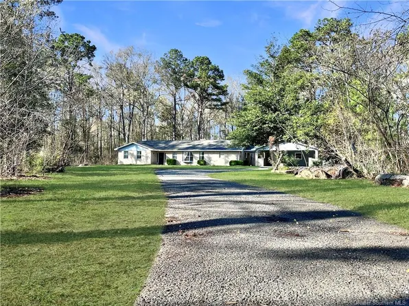1023 McConathy Rd, Leesville, LA 71403