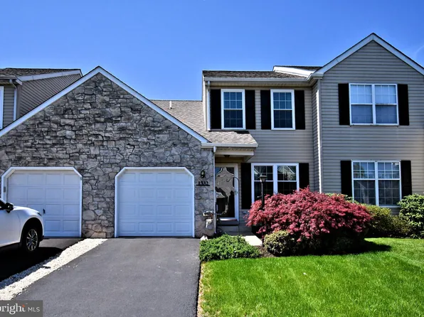 1332 Valley Dr, Lansdale, PA 19446