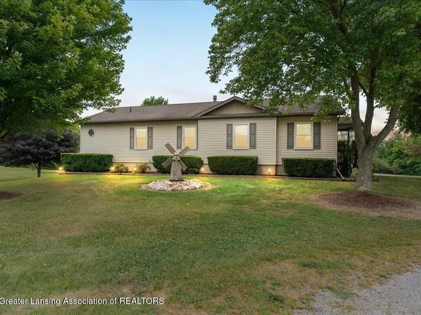 5269 Dutch Rd, Leslie, MI 49251