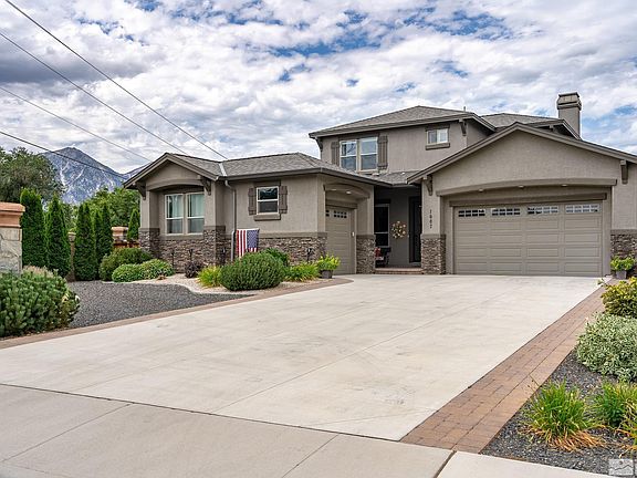 5th image of 1002 Cobblestone Dr