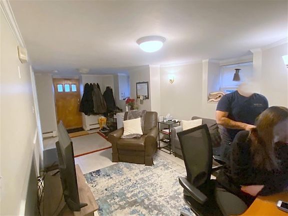 2nd image of 519 Main St #1A-207