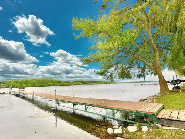 6000 Fairbanks Path #4, Faribault, MN 55021