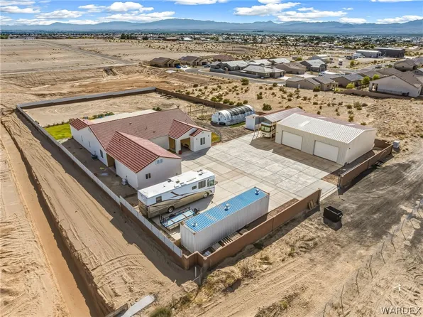 2304 E Hammer Ln, Fort Mohave, AZ 86426