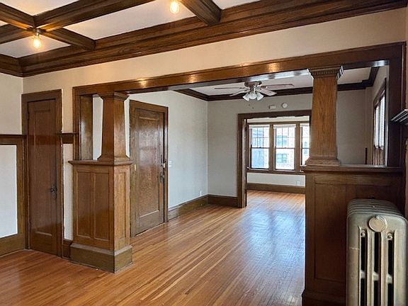 3rd image of 990 Grand Ave APT 3