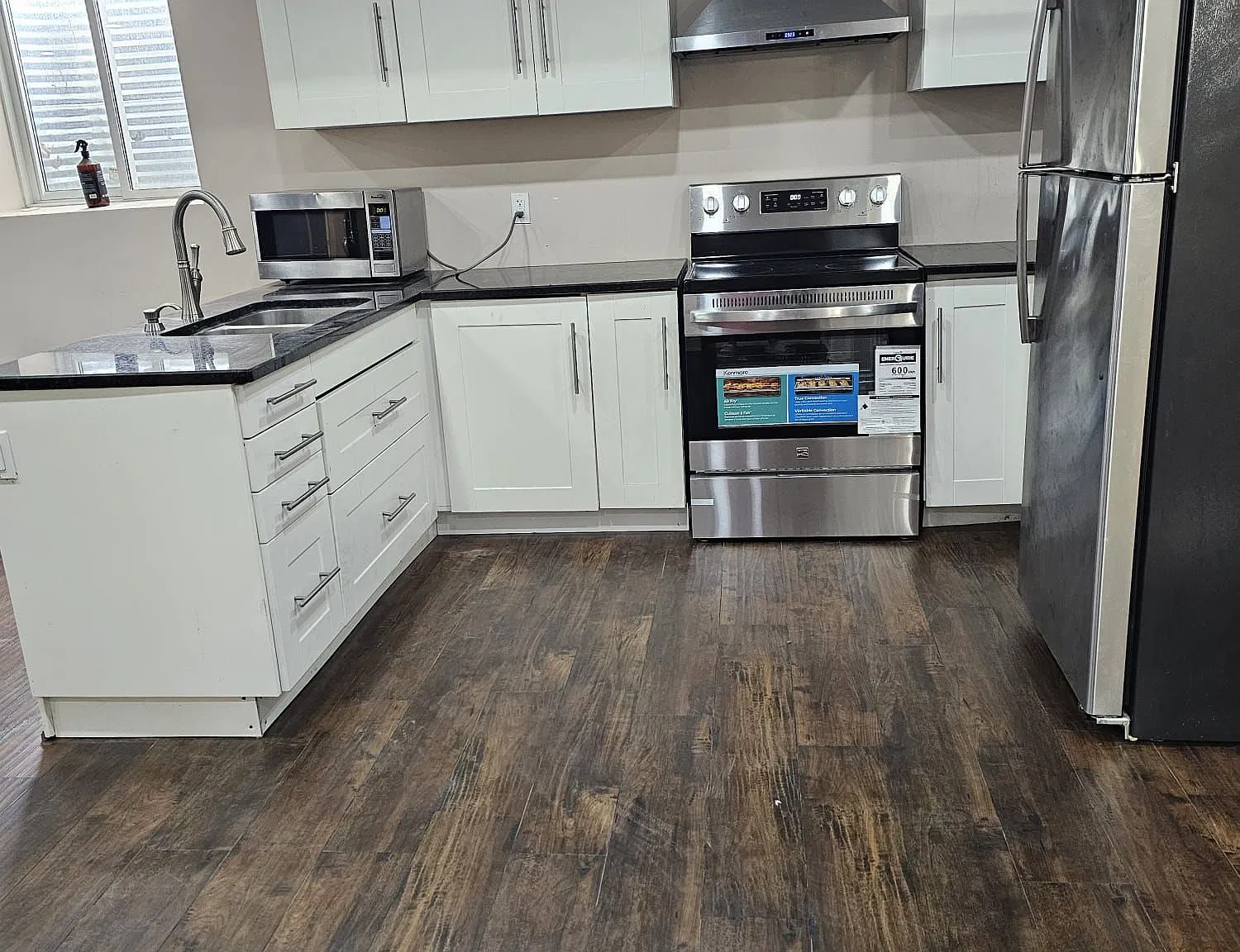 2 bed, $1,875 — Photo 4