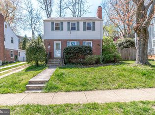 5944 10th Rd N, Arlington, VA 22205