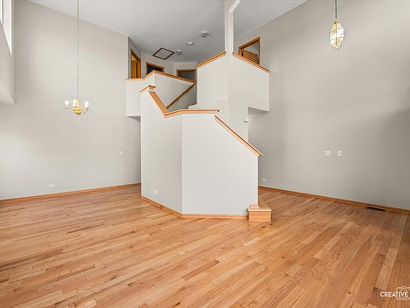 4th image of 2595 W Autumn Grove Ct