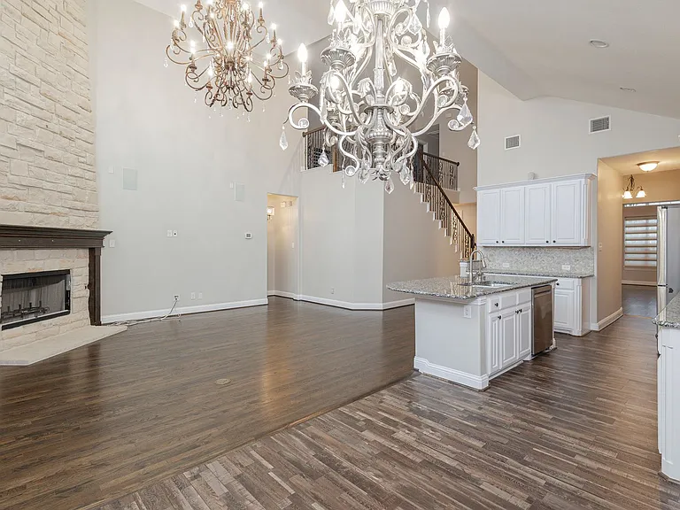 9704 Tanen Dr — Photo 30