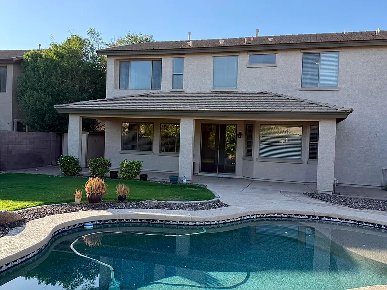 1289 E Iris Dr — Photo 34