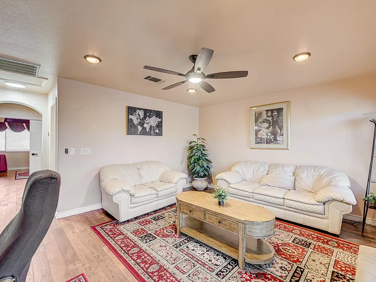 937 Denberry Way — Photo 21