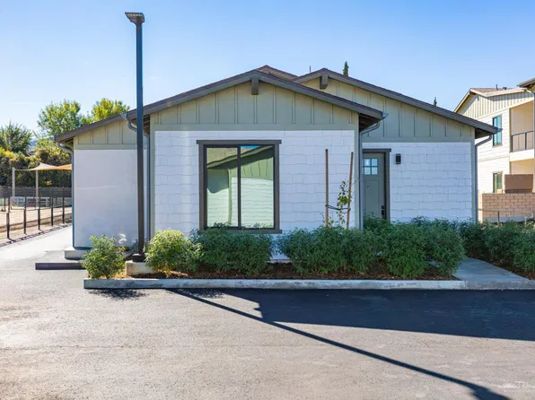 210 Pinon St #19, Tehachapi, CA 93561
