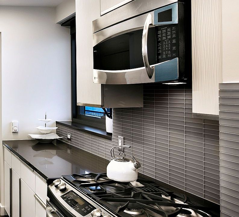1st image of 200 W 67th St APT 9B