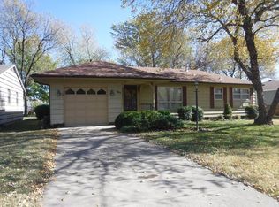 305 N Ohio St, Coffeyville, KS 67337