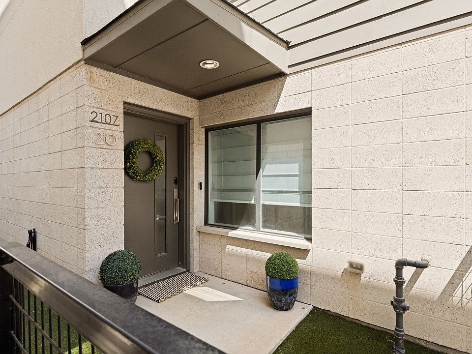 1st image of 2107 Bennett Ave Unit 20