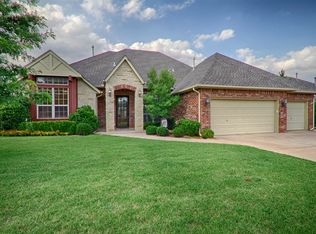 1613 NW 182nd St, Edmond, OK 73012
