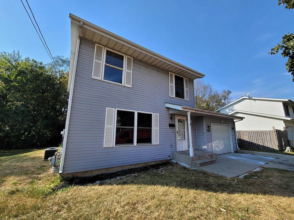 1st image of 916 N Rockton Ave