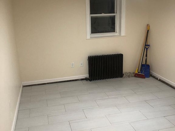4th image of 2915 Kingsland Ave #1