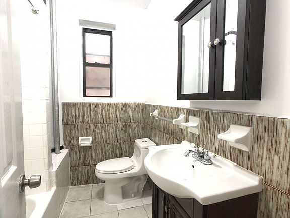 2nd image of 510 W 134th St #21D