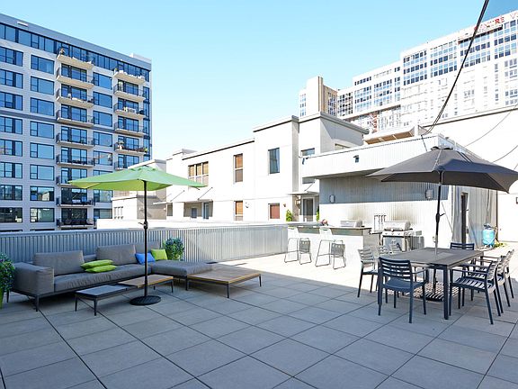 4th image of 521 7th St S #519