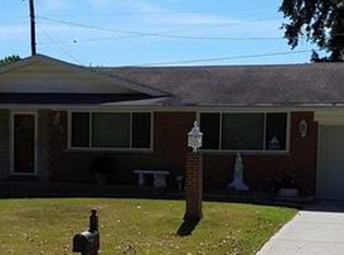 1828 Shardell Dr, Saint Louis, MO 63138