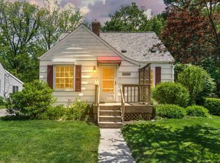172 N Mansfield St, Ypsilanti, MI 48197