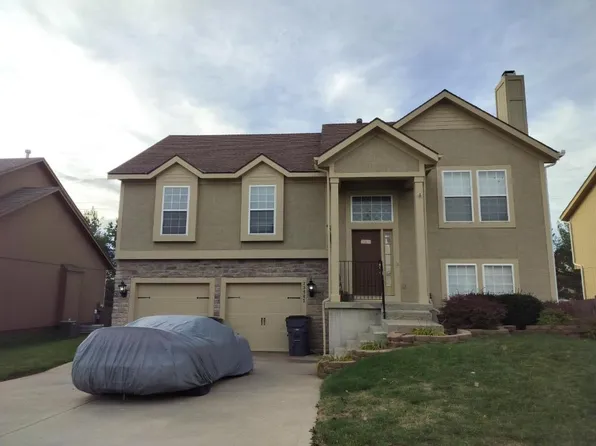 23565 W 126th Ter, Olathe, KS 66061