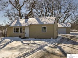 6635 Decatur St, Omaha, NE 68104