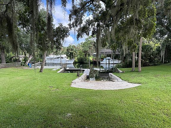 4th image of 14191 W River Rd