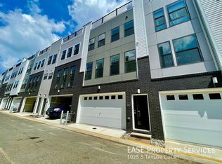 1025 S Taylor Ct, Arlington, VA 22204