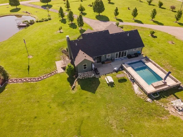 13874 NE County Road 353, Adrian, MO 64720