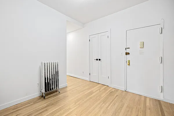 Rented by J PRESTON AND ASSOCIATES INC | media 7