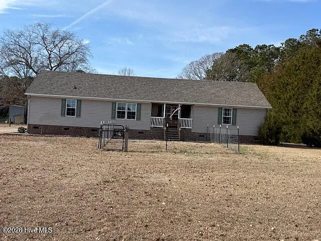 176 Old Fountain Rd — Photo 3
