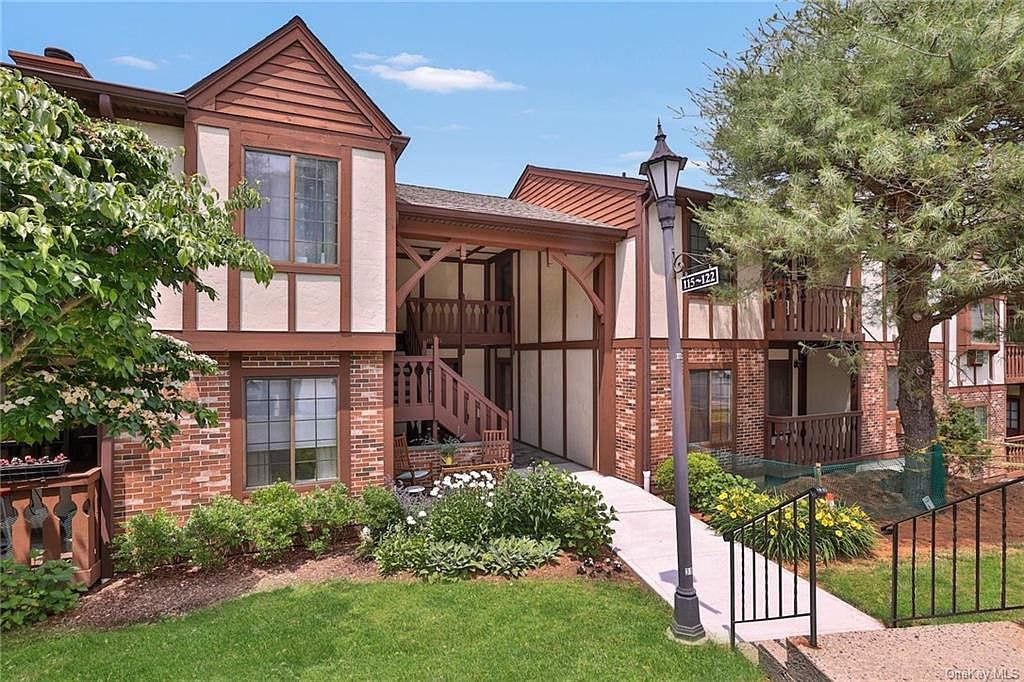 121 Foxwood Circle UNIT 121, Mount Kisco, NY 10549 Zillow