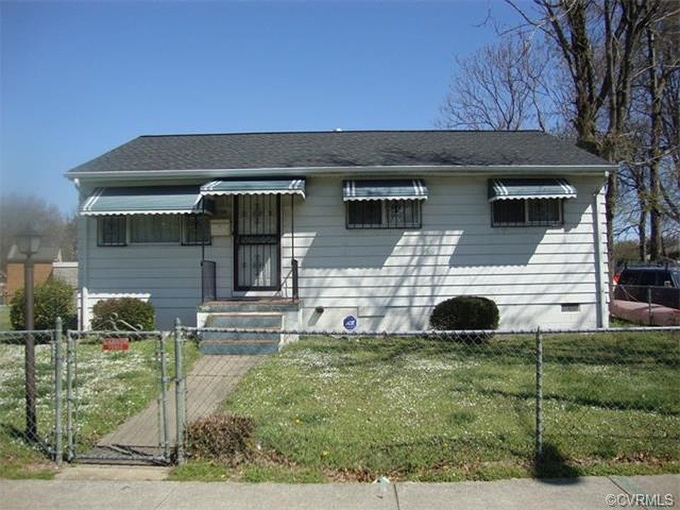 1st image of 2106 Richmond St