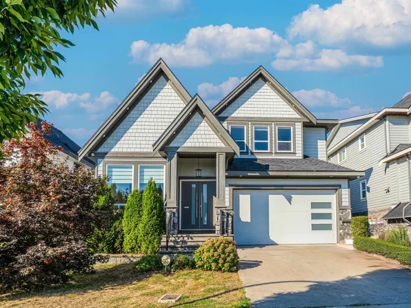 15441 76b Ave, Surrey, BC V3S 1C2