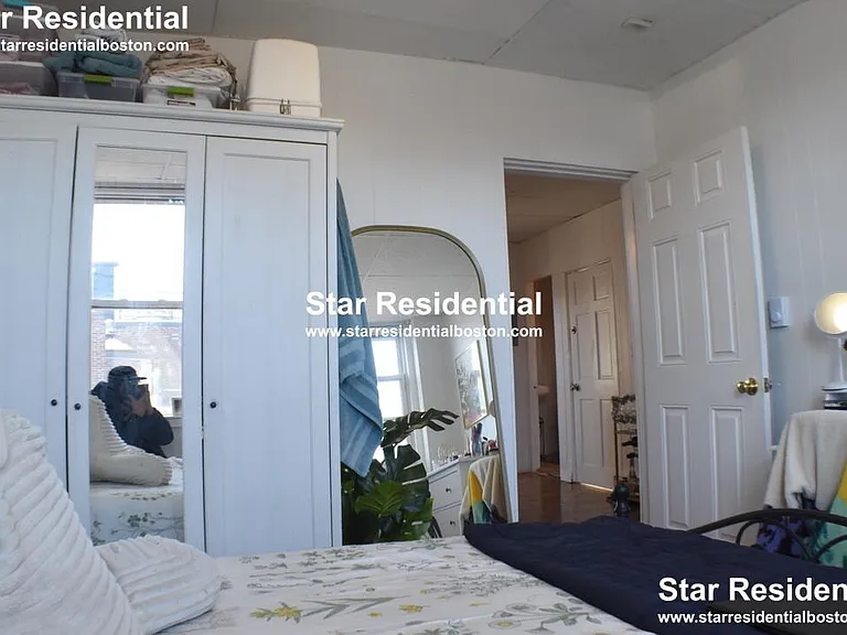 158 Salem St #7 — Photo 16