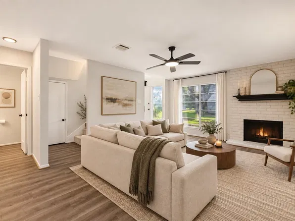 5833 Village Forest Ct, Houston, TX 77092