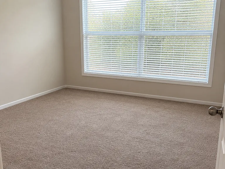 6010 Ellington Cv — Photo 21