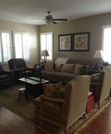 5th image of 24042 Dearborn Dr