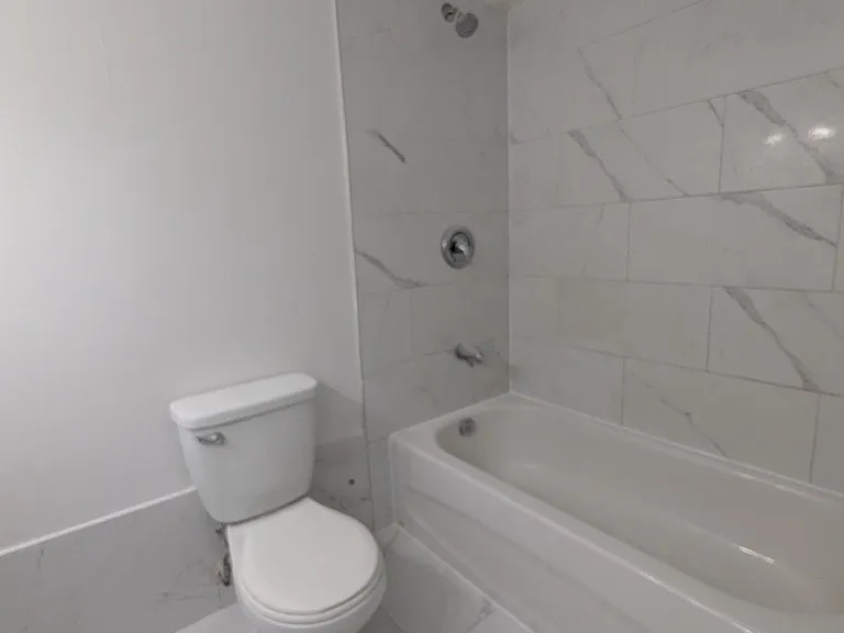1615 Bloor St N #708 — Photo 12